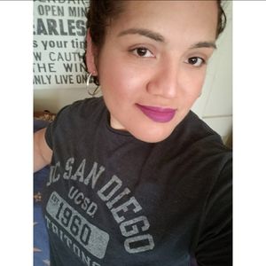 Meet your Posher, Ana